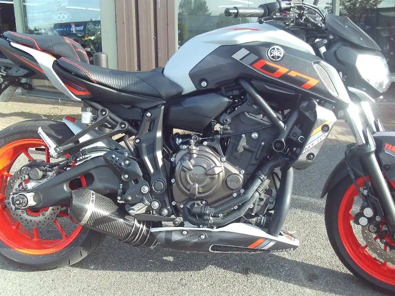 MT07 