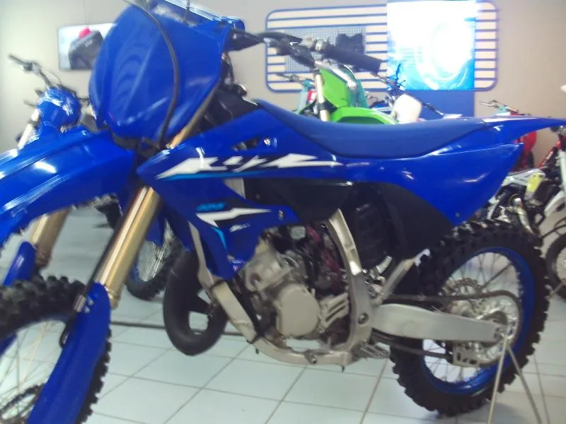 YZ 125
