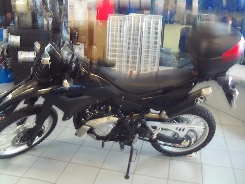 WR125R