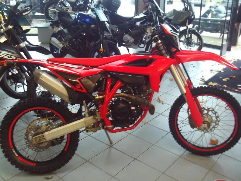 RR 4T 125 R 2021