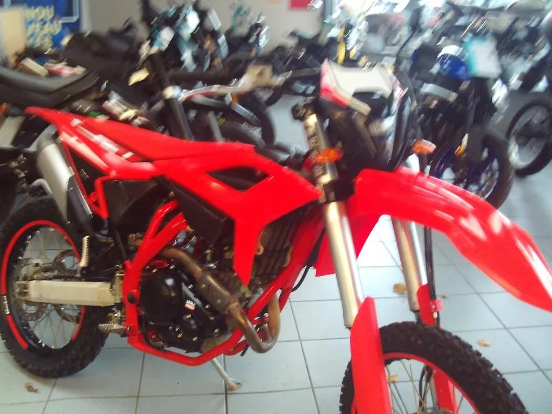 RR 4T 125 R