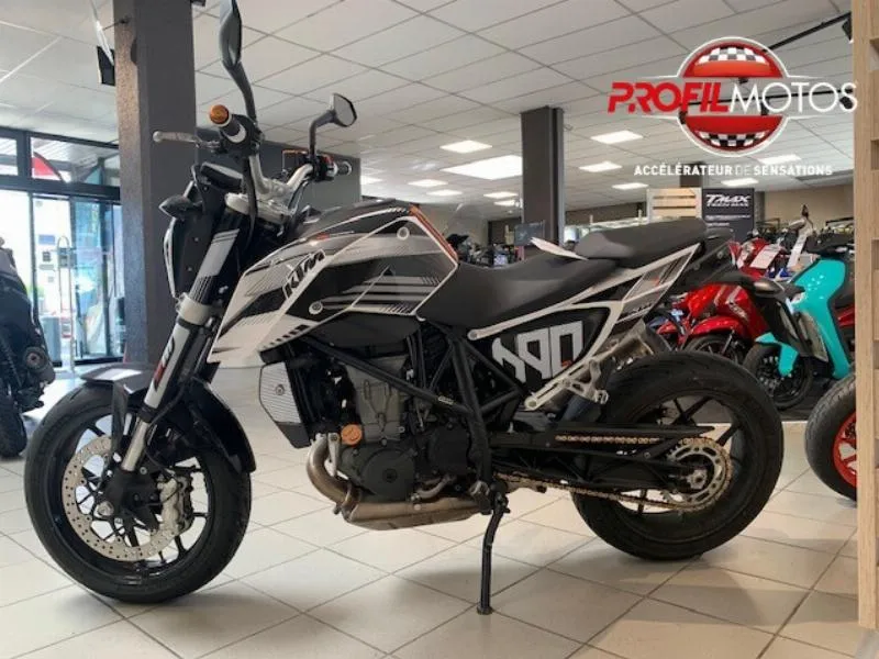 690 DUKE ABS