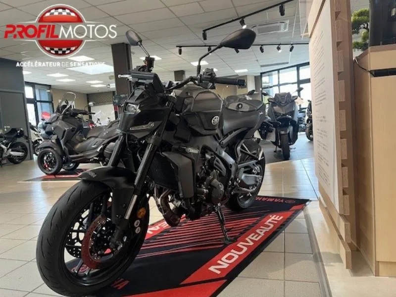 MT09  YAMT