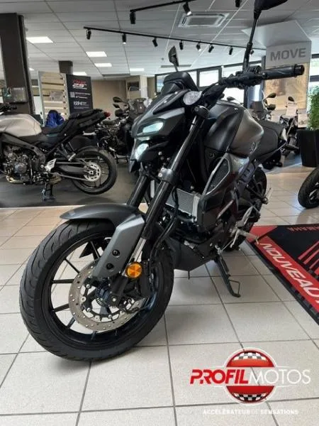 MT125 ABS