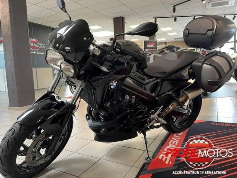 F 800 R