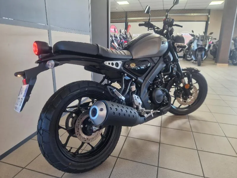 XSR 125