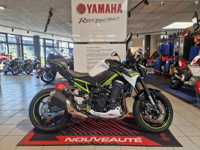 Z 900