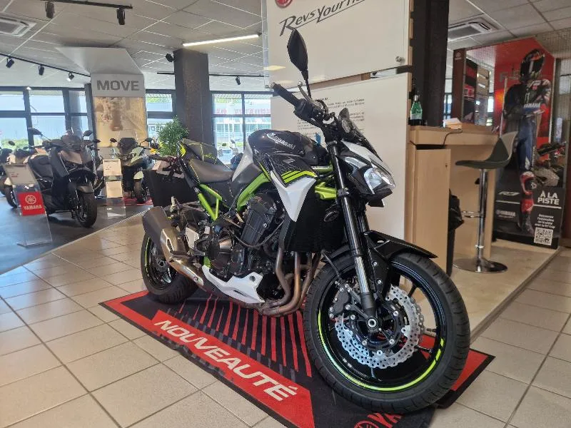 Z 900