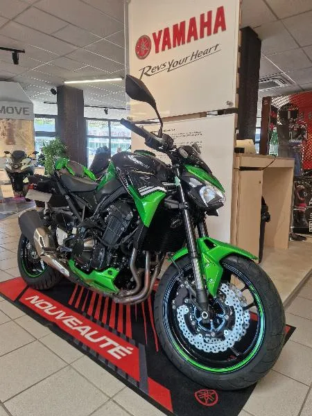 Z 900