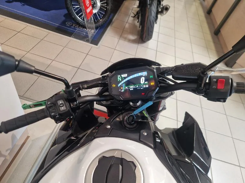 Z 900