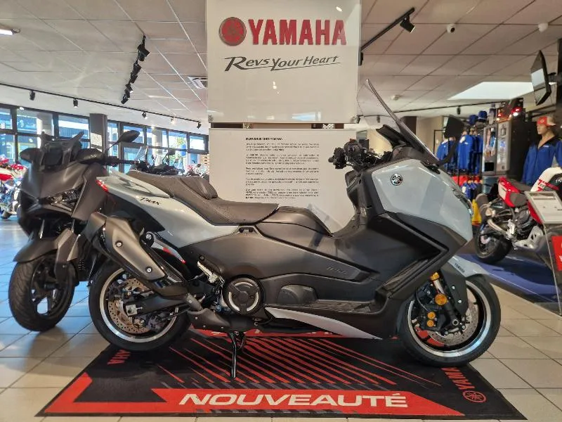 XP TMAX 560 TECH MAX
