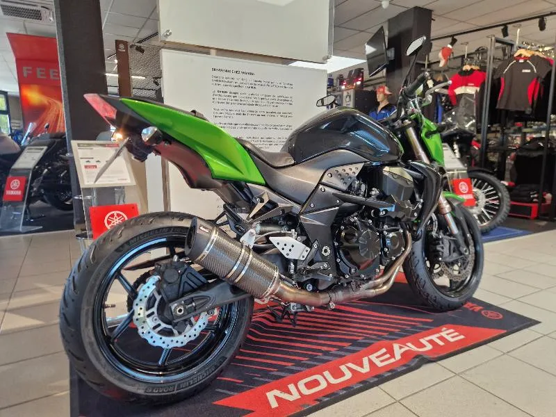 Z 750 R