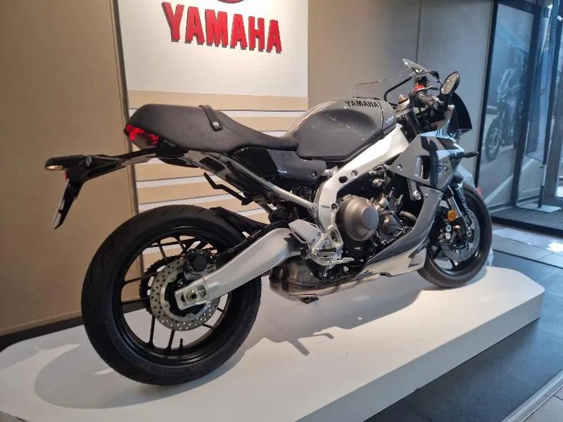 XSR 900 GP