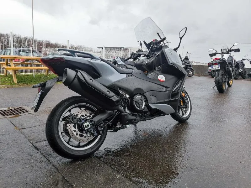 XP TMAX 560 TECH MAX