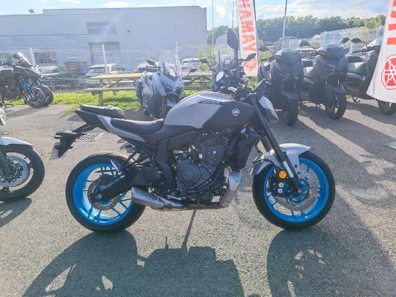 MT07 