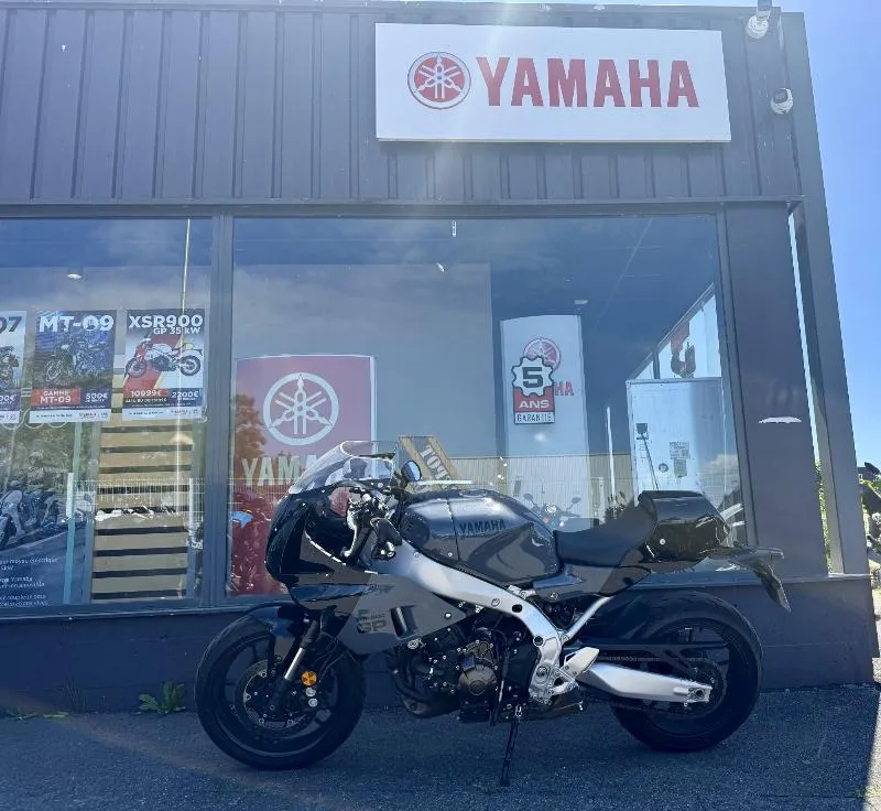 XSR 900 GP