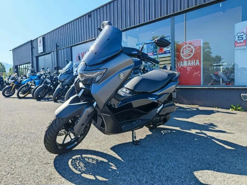 NMAX 125