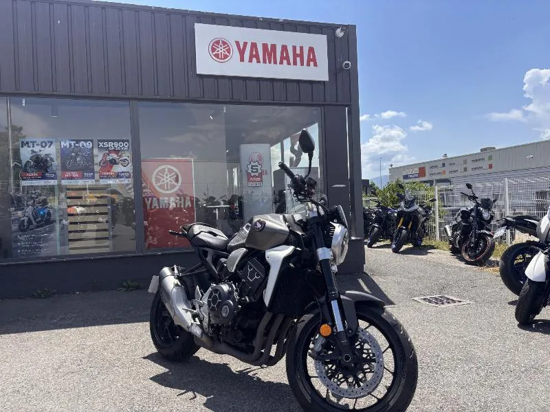 CB 1000 R