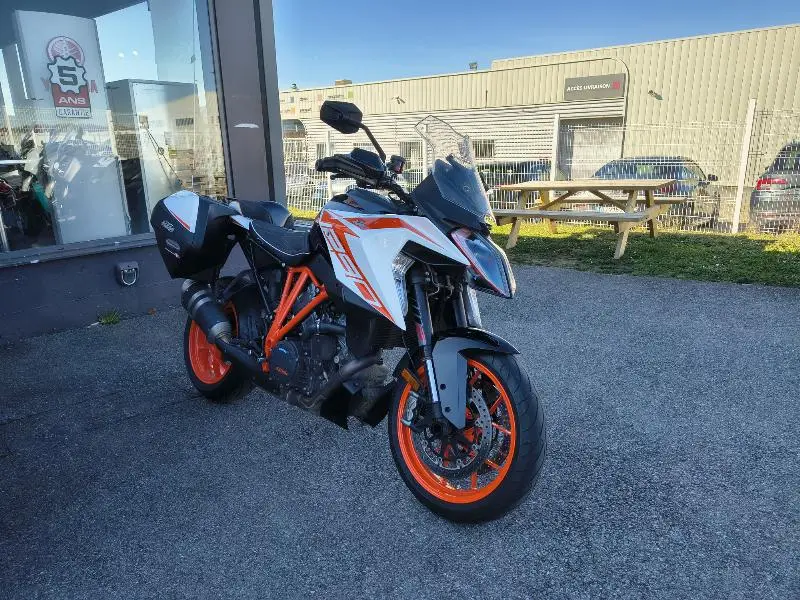 1290 SUPER DUKE GT