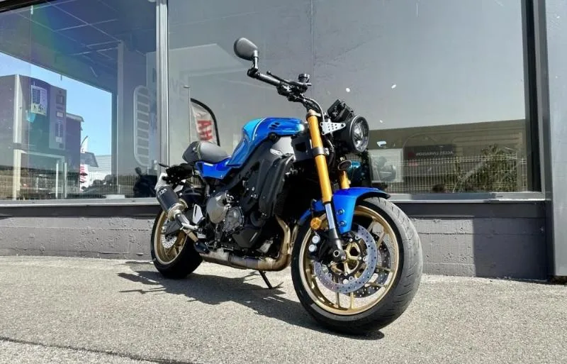 XSR 900