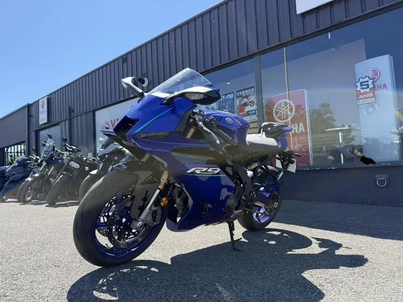 YZFR9
