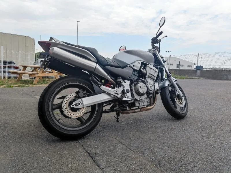 CB 900 HORNET