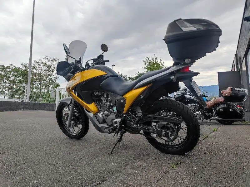 TRANSALP 700 ABS