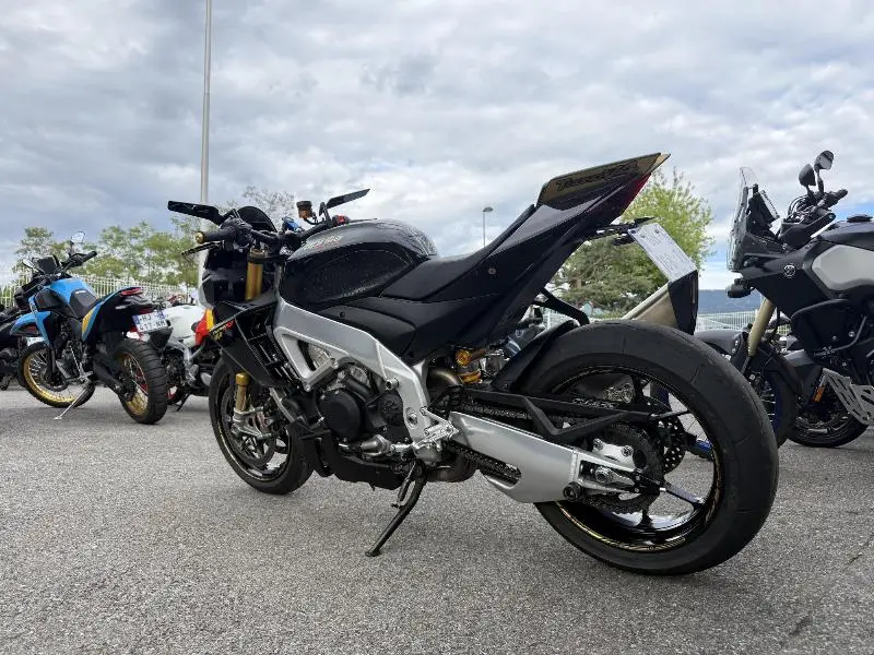 TUONO 1100 V4 FACTORY