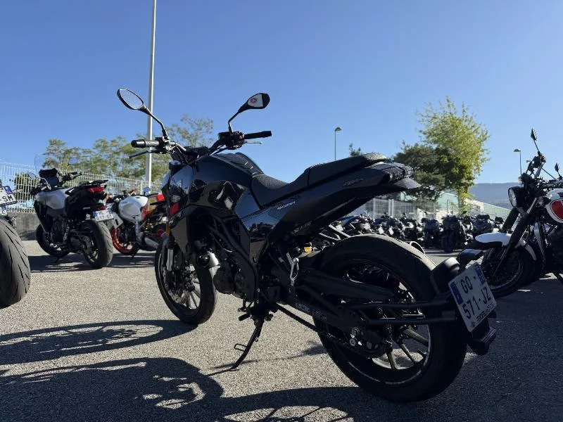 PM01 125 ROADSTER