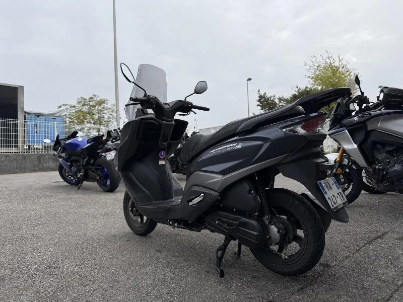 BURGMAN 125