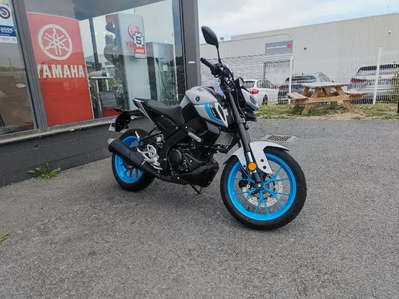 MT125 ABS