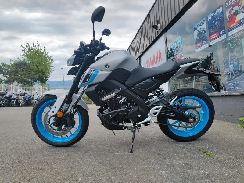 MT125 ABS
