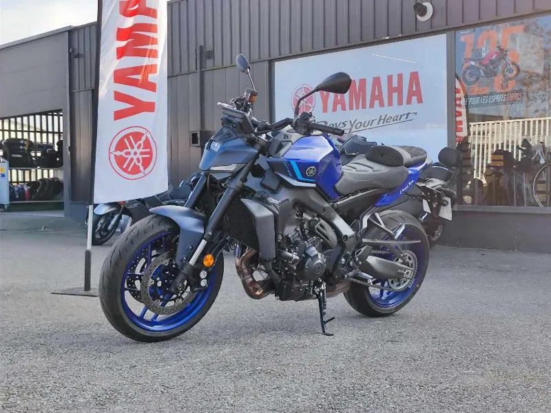 MT09  YAMT