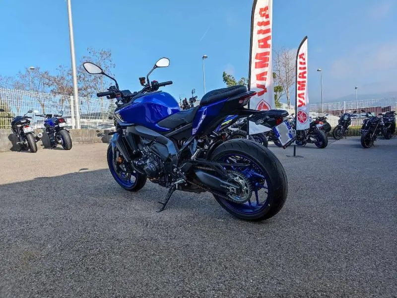 MT09  YAMT