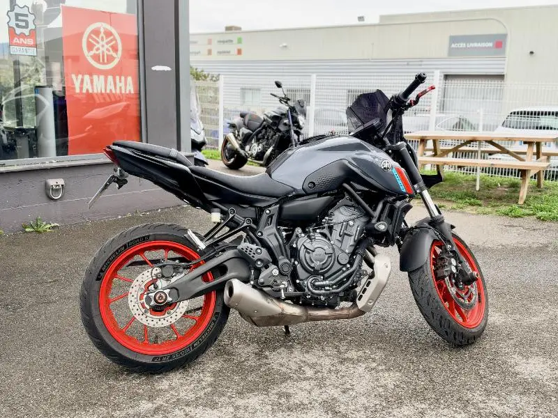 MT07 