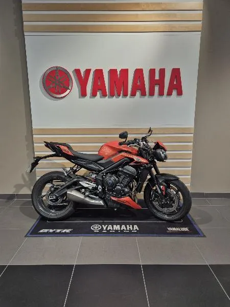 STREET TRIPLE 765 R A2 2025