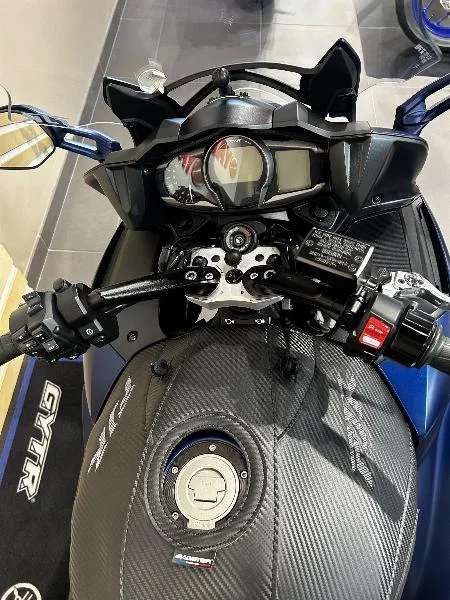 FJR 1300 AS
