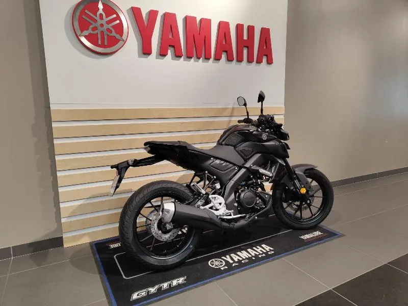 MT125 ABS