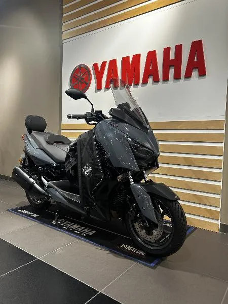 XMAX 300 Tech Max