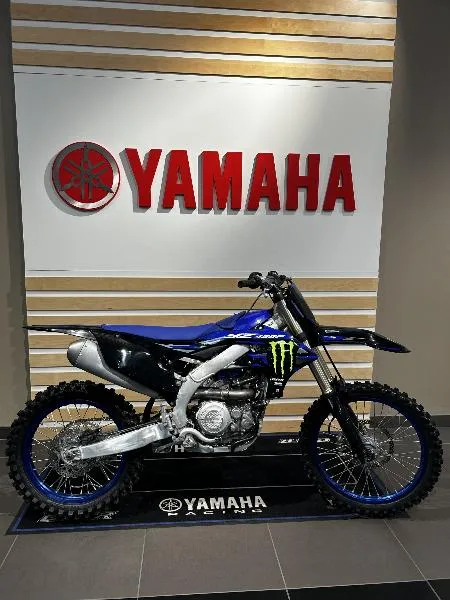 YZF 450 Monster Energy 2025