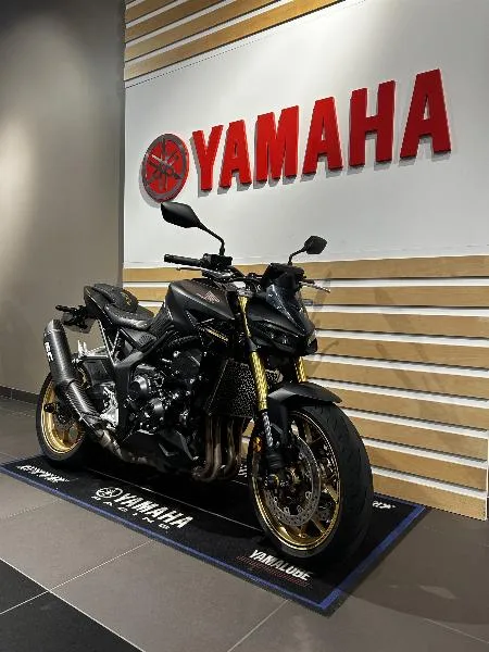 CB 1000 Hornet SP