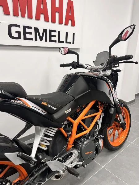 390 DUKE ABS