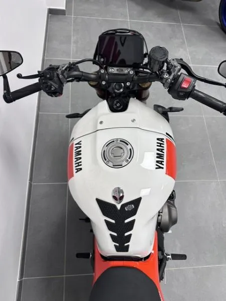 XSR 900