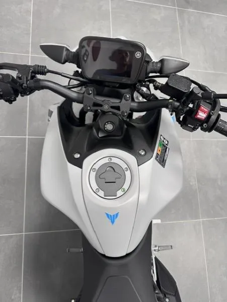 MT125 ABS