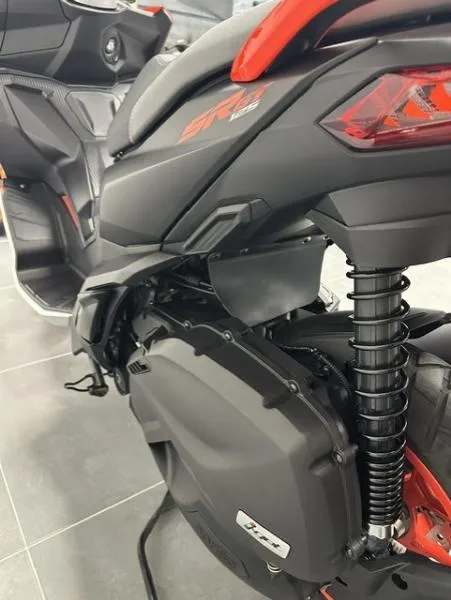 SR 125 GT