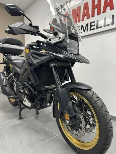 DL VSTROM 1050XT