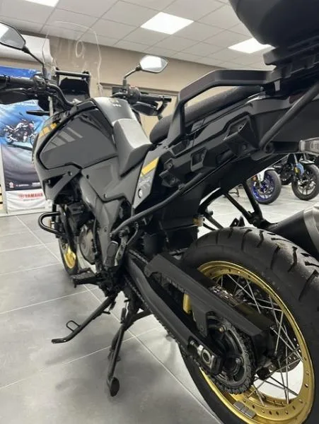 DL VSTROM 1050XT