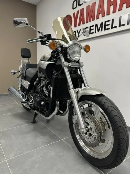 VMAX 1200