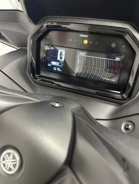 XMAX 300 Tech Max