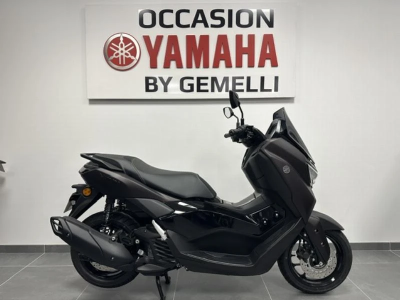 NMAX 125 TECH MAX